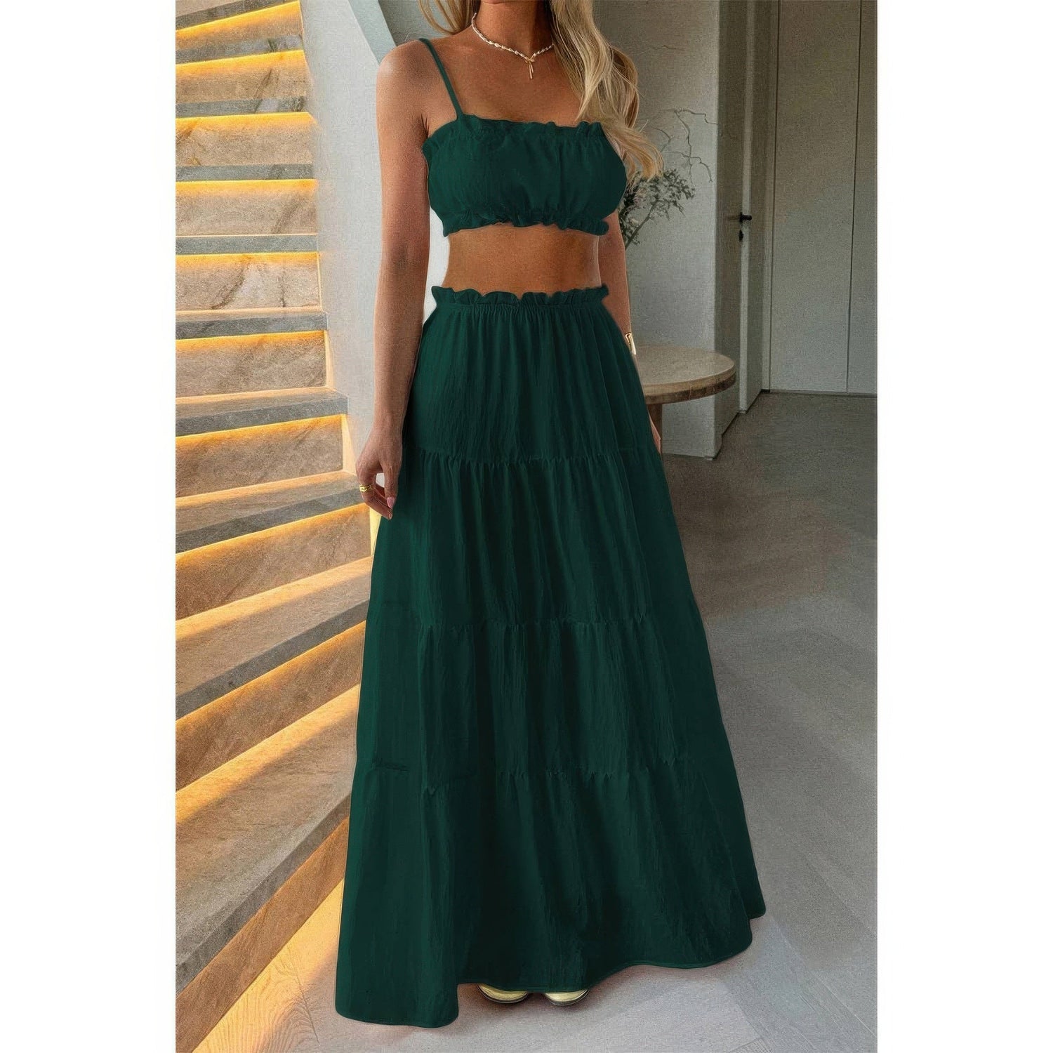 Casual & Dresses