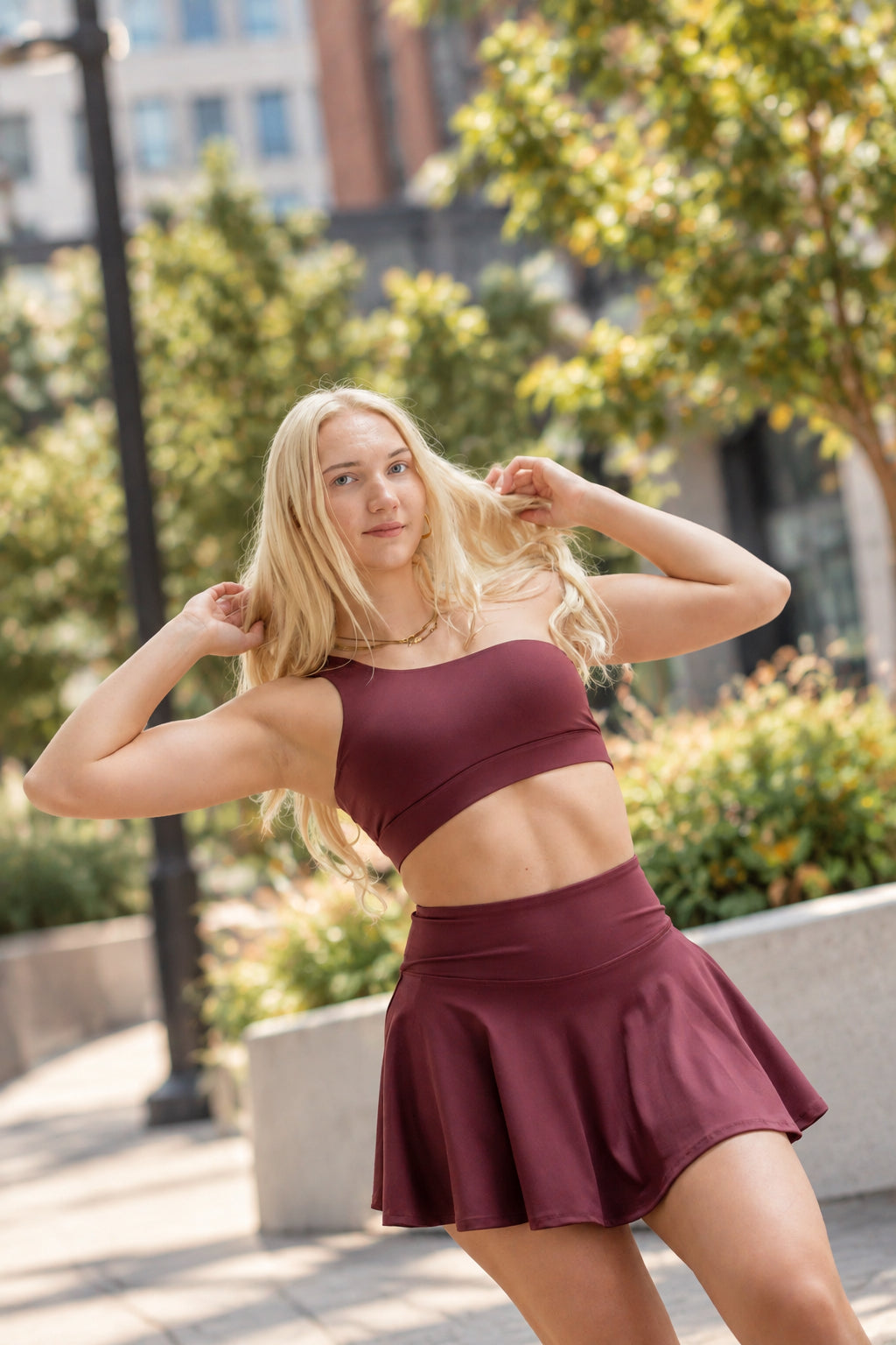 GRAVITY rise asymmetrical sports bra